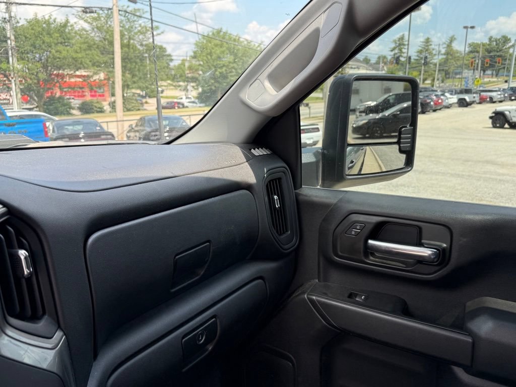 Used 2026 Chevrolet Silverado 2500 Custom w/ Custom Blackout Package AWD/4WD image 22