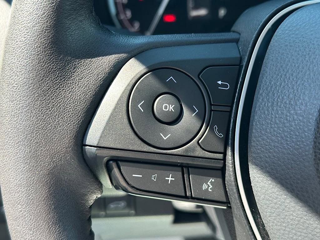 Certified 2025 Toyota RAV4 XLE w/ Convenience Package image 24