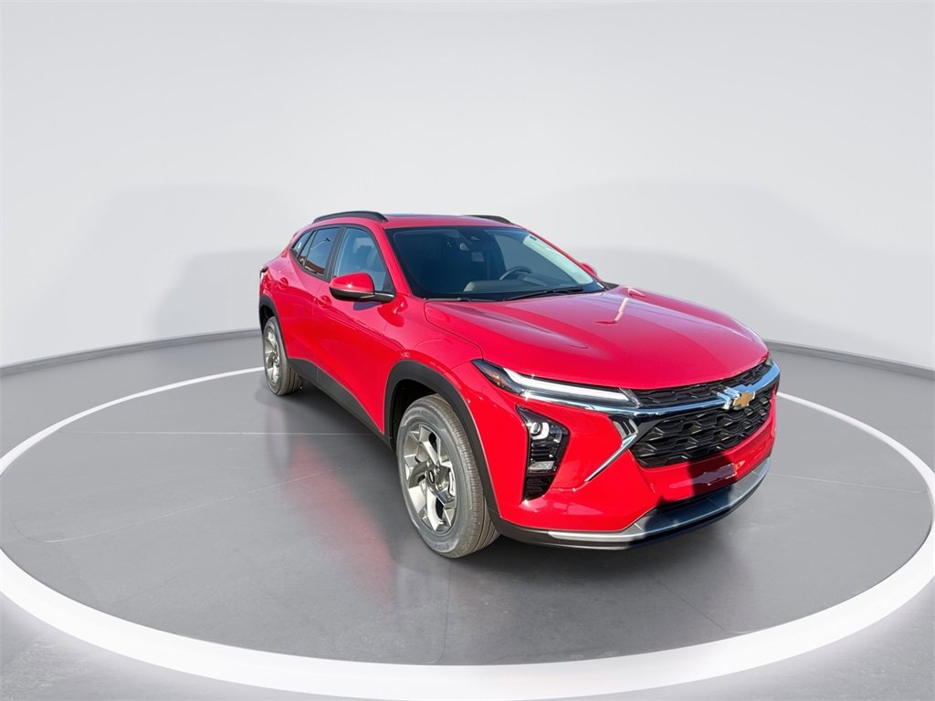 New 2026 Chevrolet Trax LT w/ Sunroof Package image 2