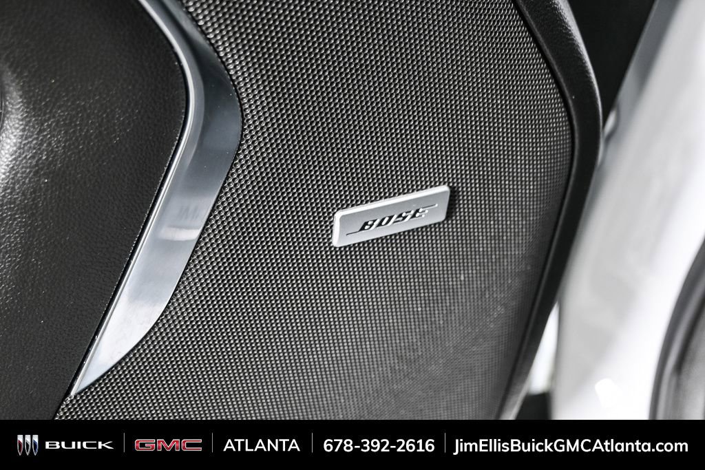 Used 2024 GMC Yukon SLT image 8