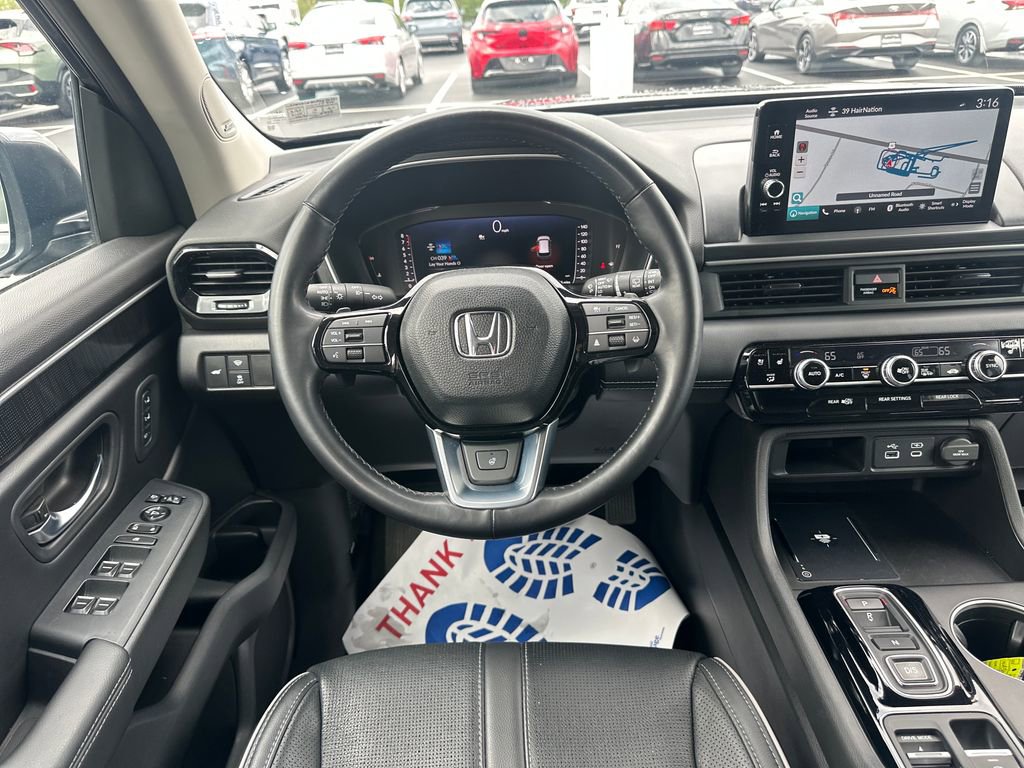 Used 2023 Honda Pilot Elite image 18
