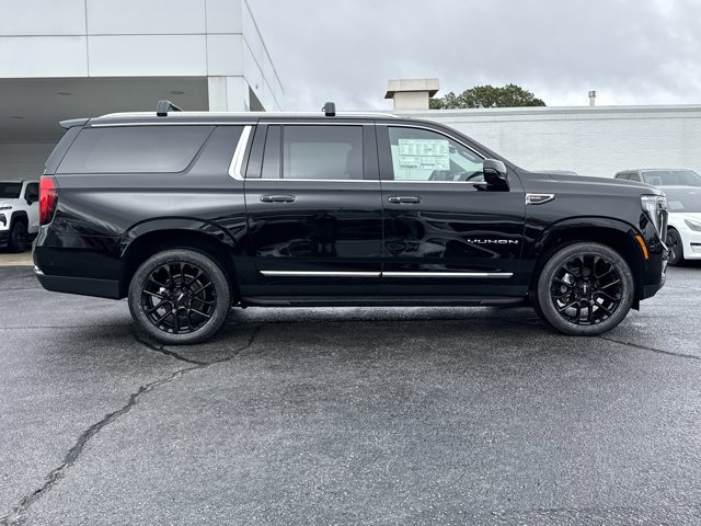 New 2026 GMC Yukon XL Elevation w/ Elevation Premium Package image 2