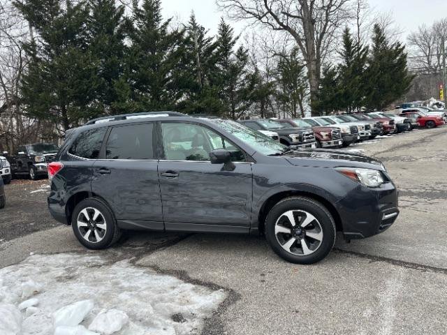 Used 2017 Subaru Forester 2.5i Limited image 6