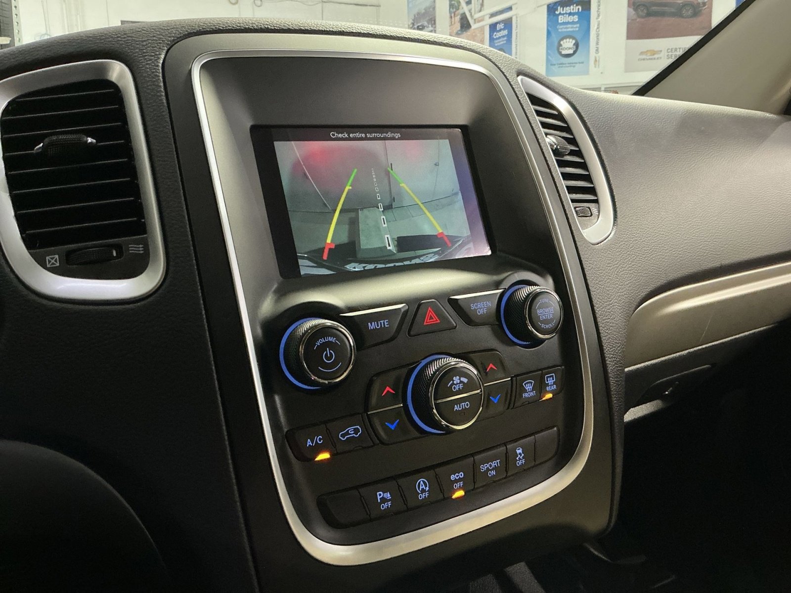 Used 2019 Dodge Durango SXT image 27