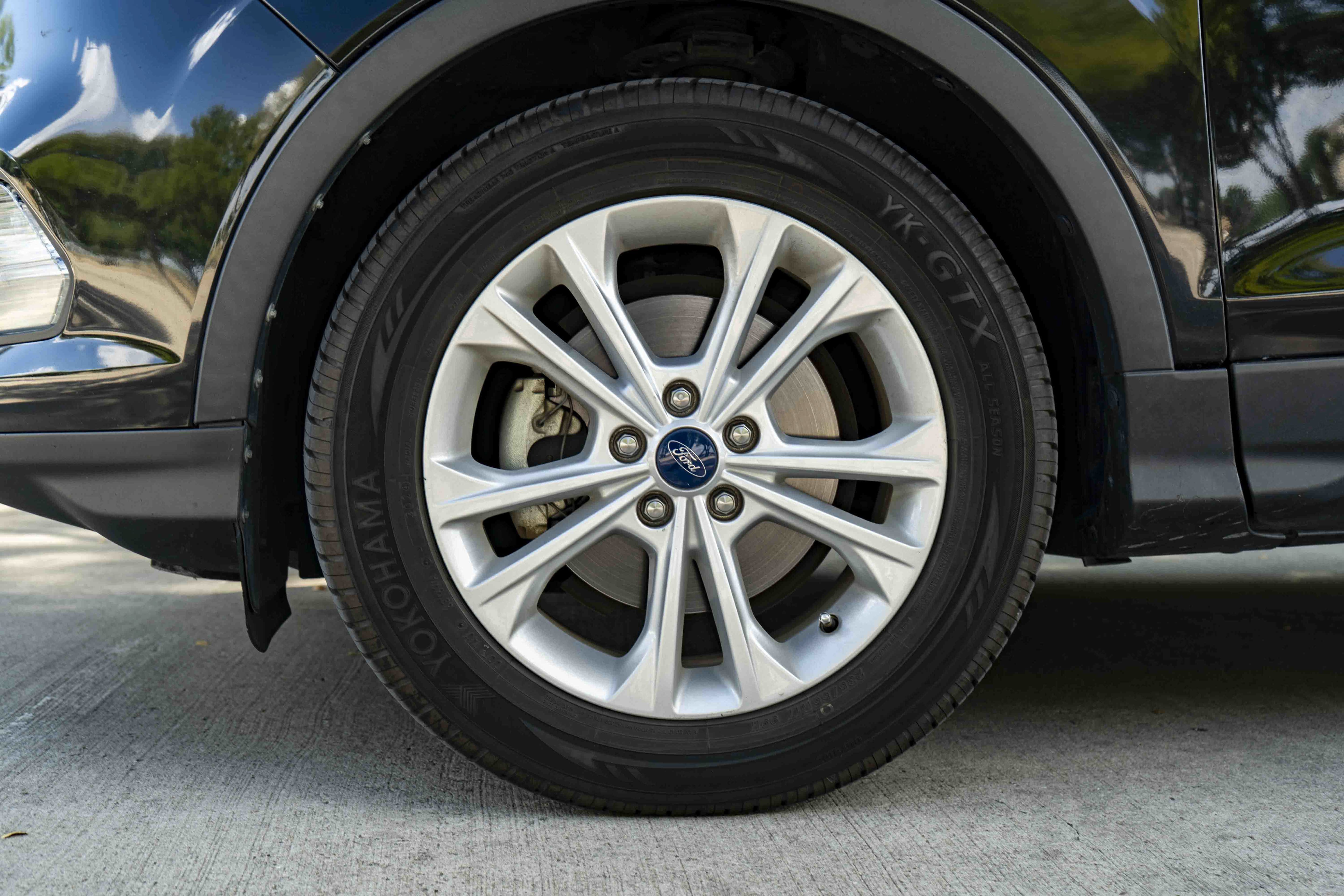 Used 2018 Ford Escape SEL FWD image 14