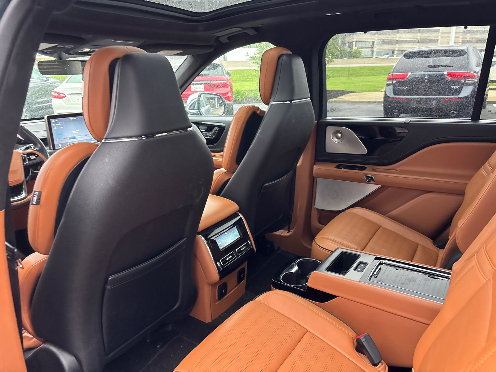 Used 2020 Lincoln Aviator Black Label w/ Dynamic Handling Package AWD/4WD image 26