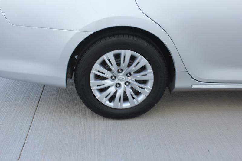Used 2014 Toyota Camry LE FWD image 28