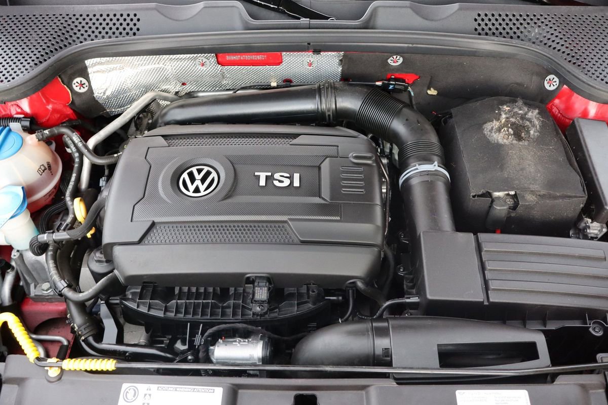 Used 2016 Volkswagen Beetle 1.8T SE image 37