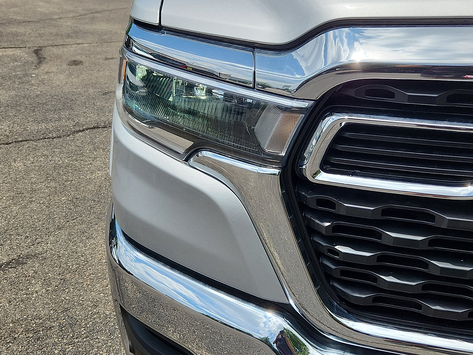 New 2026 RAM 1500 Big Horn AWD/4WD image 9