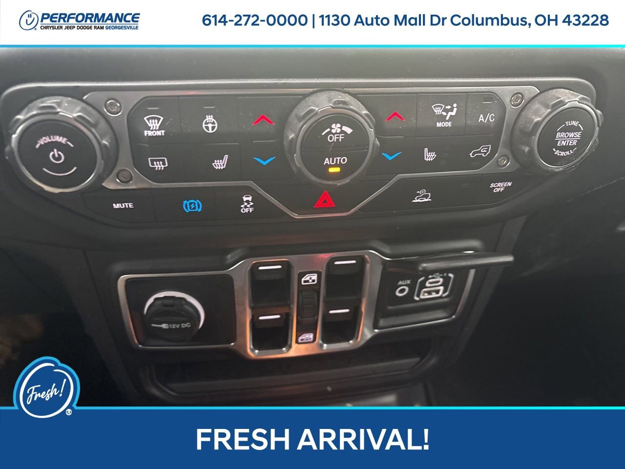 Used 2022 Jeep Wrangler Unlimited Sahara w/ Cold Weather Group image 24