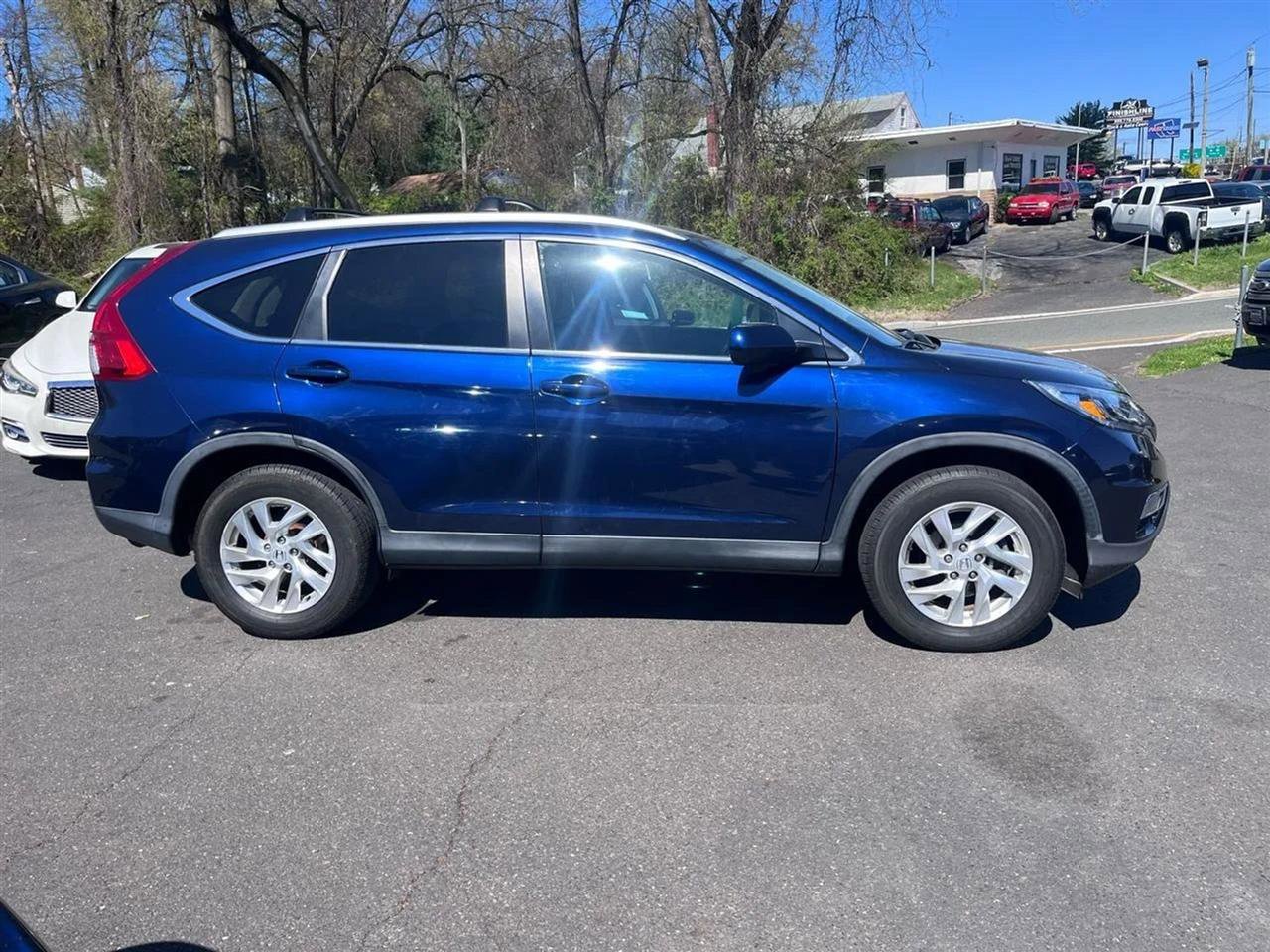 Used 2015 Honda CR-V EX-L image 7