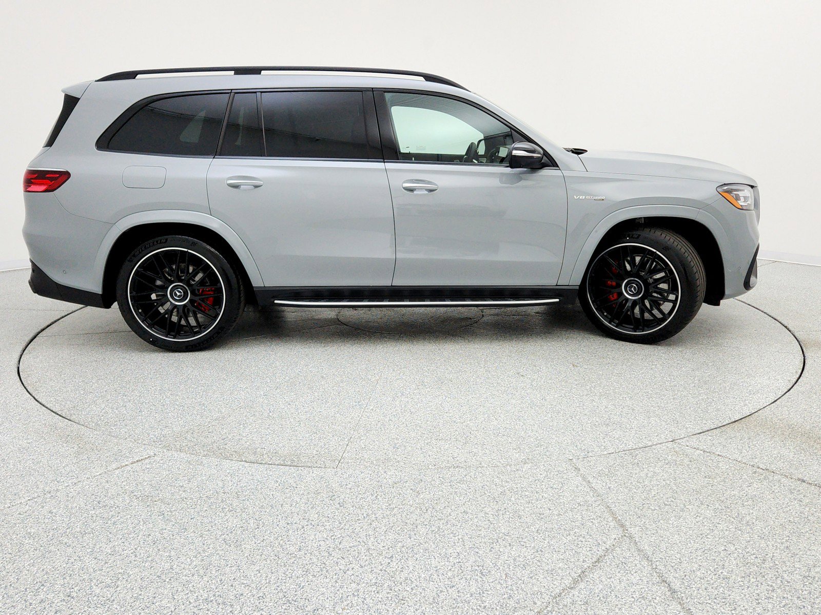 New 2026 Mercedes-Benz GLS 63 AMG 4MATIC image 5