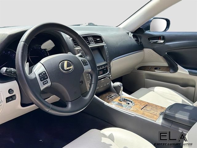 Used 2011 Lexus IS 350 w/ Premium Pkg Value Edition RWD image 12