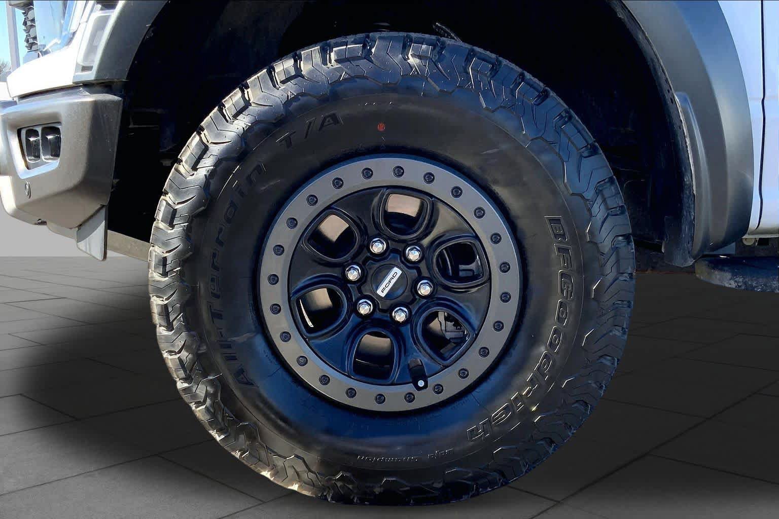 Used 2022 Ford F150 Raptor w/ Equipment Group 801A High AWD/4WD image 11