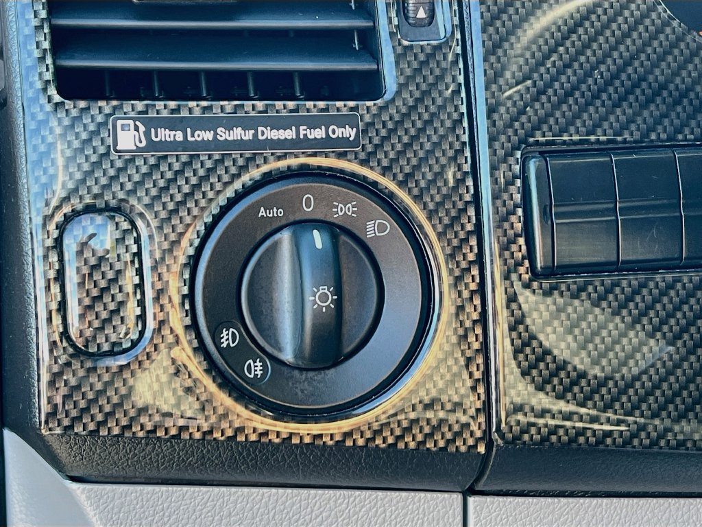 Used 2018 Mercedes-Benz Sprinter 2500 image 13