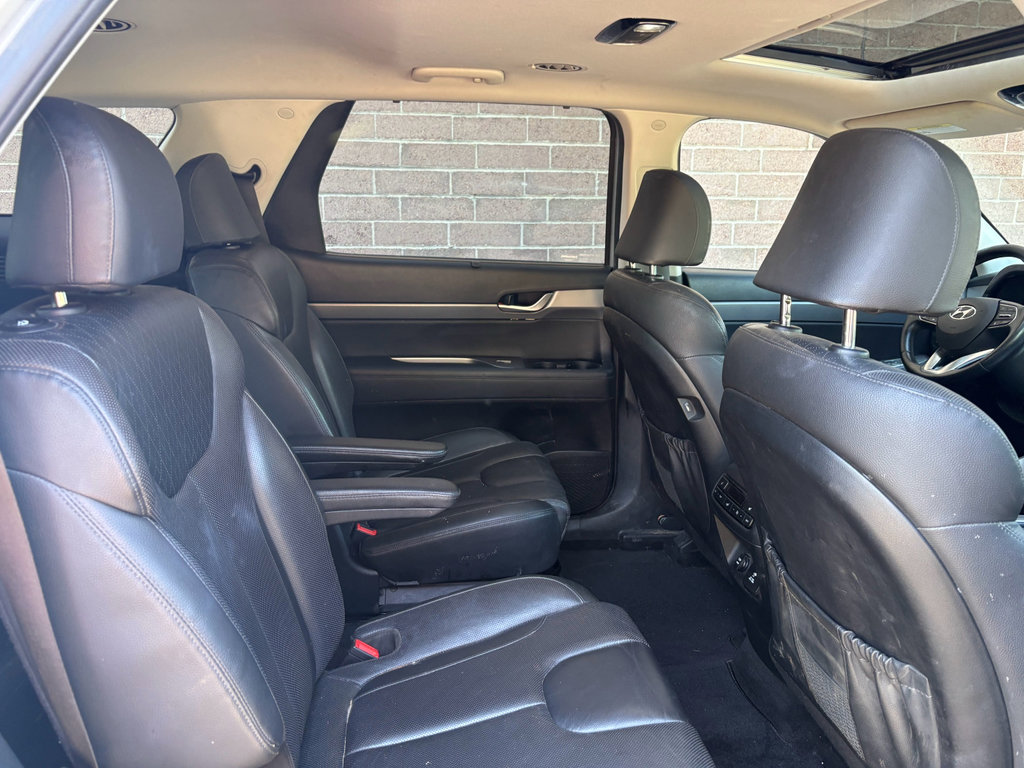 Used 2021 Hyundai Palisade SEL w/ Premium Package image 16