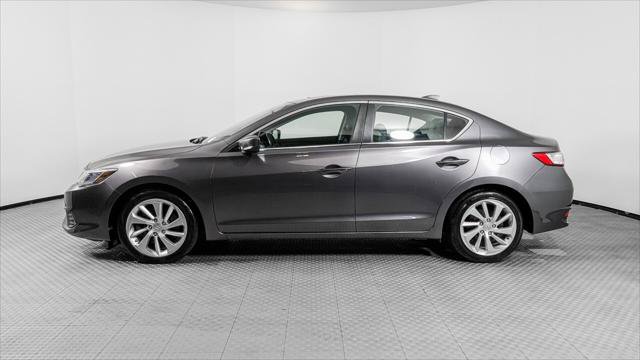 Used 2018 Acura ILX FWD image 3
