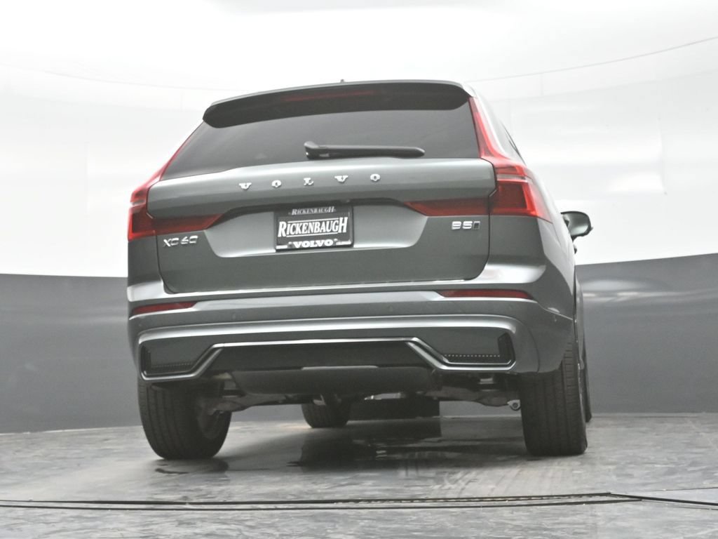 New 2026 Volvo XC60 B5 Plus w/ Protection Package Premier AWD/4WD image 27