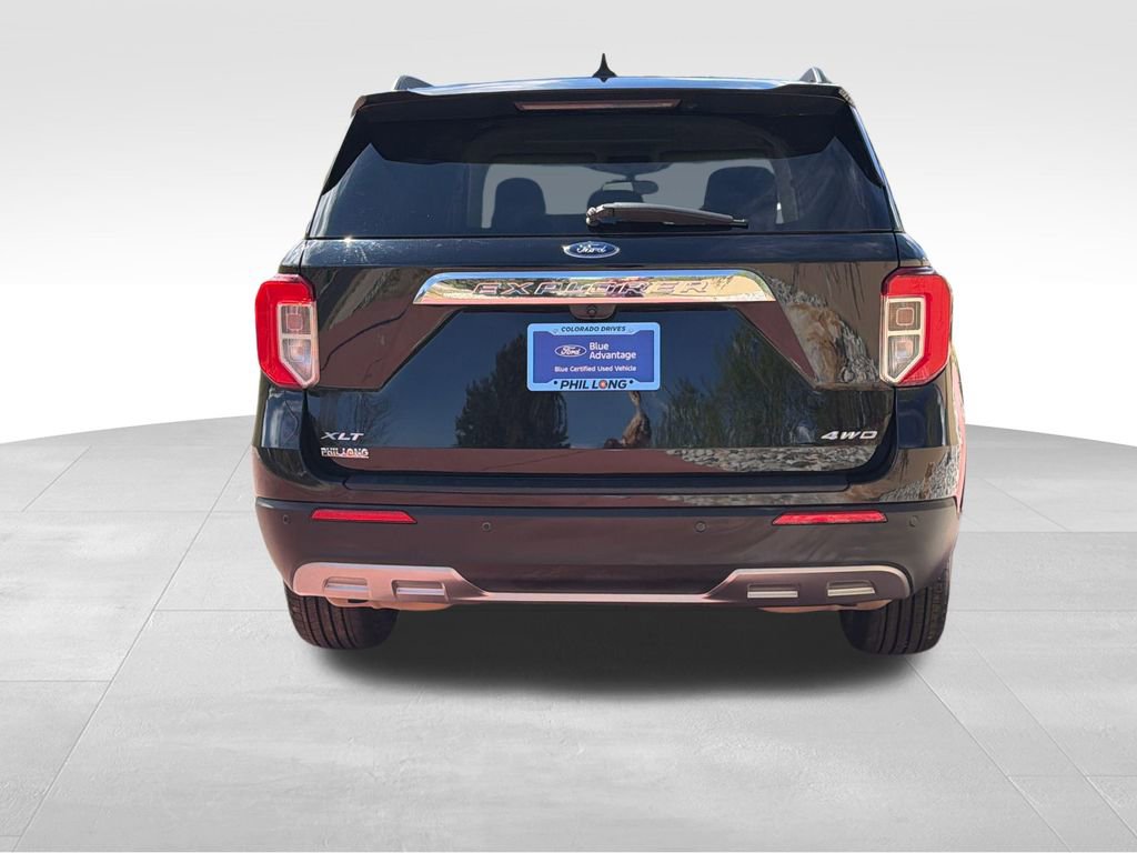 Certified 2022 Ford Explorer XLT w/ Equipment Group 202A AWD/4WD image 6