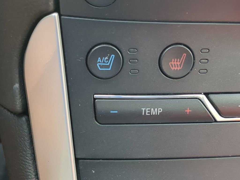 Used 2018 Ford Edge Titanium w/ Equipment Group 301A image 31