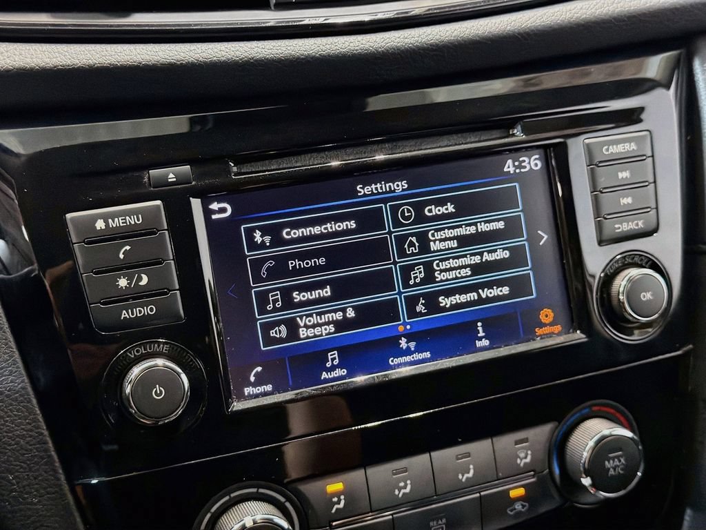 Used 2019 Nissan Rogue S w/ Special Edition Package AWD/4WD image 14