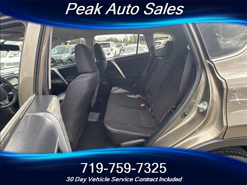 Used 2015 Toyota RAV4 LE image 23