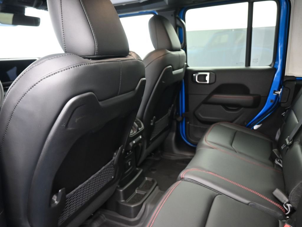 New 2026 Jeep Wrangler Unlimited Rubicon image 2