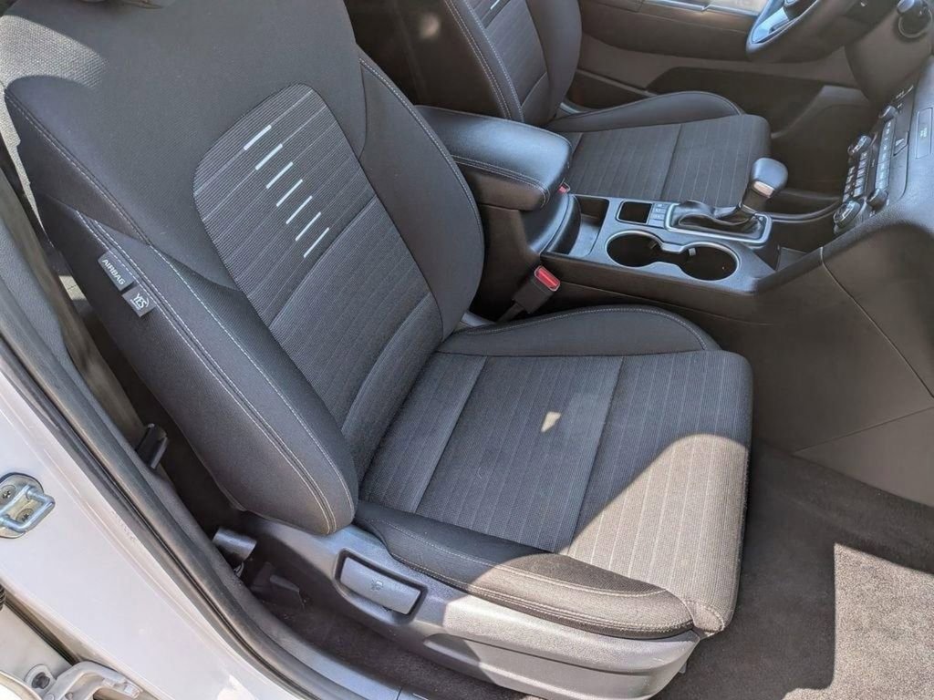 Certified 2022 Kia Sportage LX w/ LX AWD Value Edition Package image 24