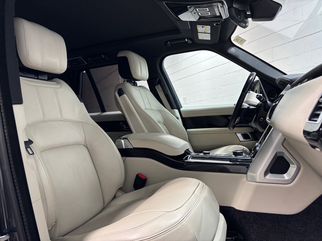 Used 2022 Land Rover Range Rover Westminster Edition image 31