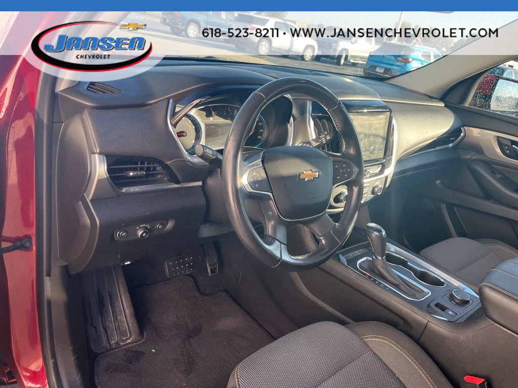 Used 2019 Chevrolet Traverse LT FWD image 11