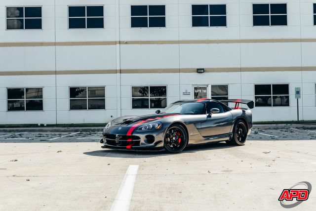 Used 2009 Dodge Viper ACR RWD image 41