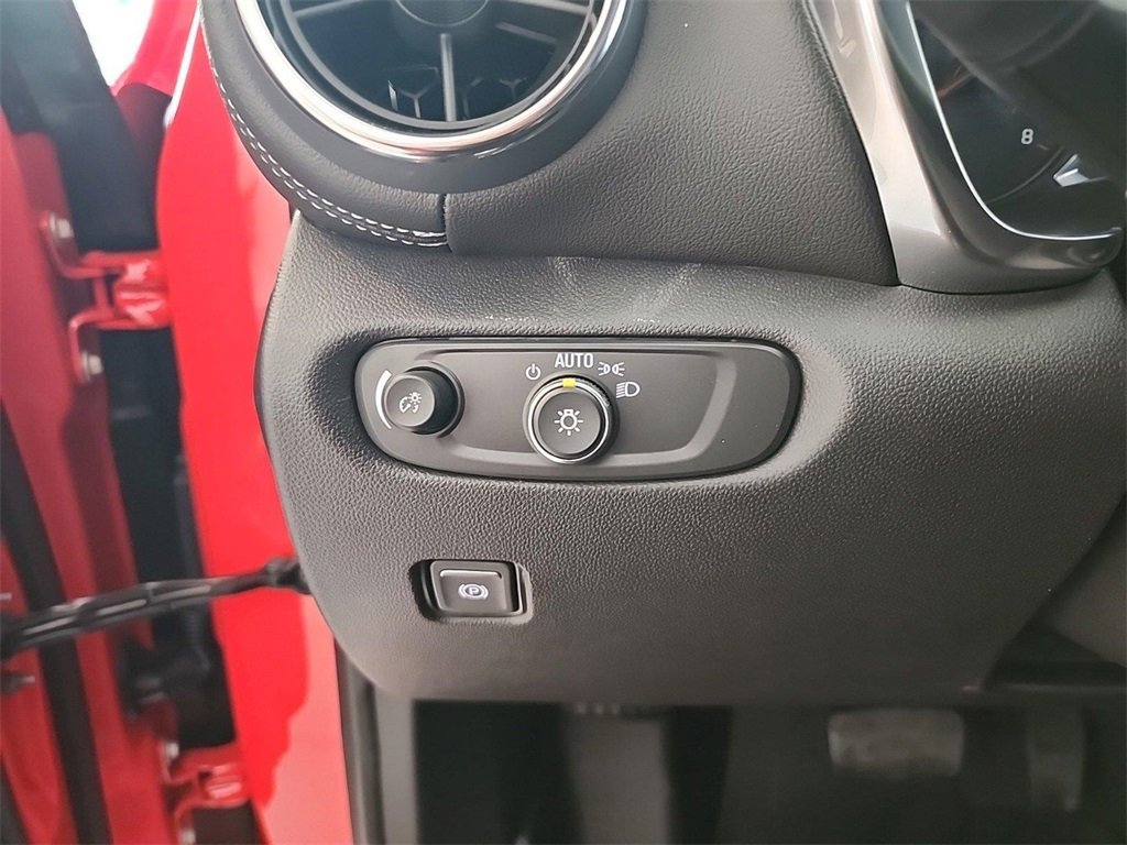 New 2025 Chevrolet Blazer LT w/ Midnight/Sport Edition image 12