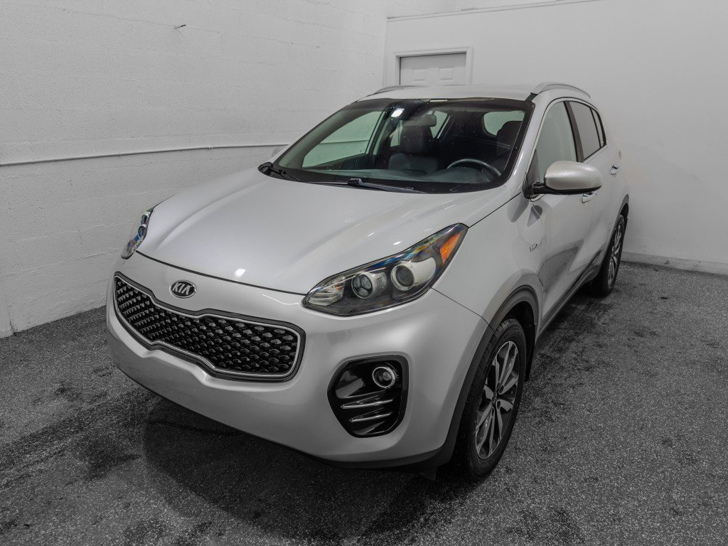 Used 2017 Kia Sportage EX AWD/4WD image 4