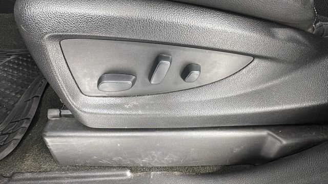 Used 2018 GMC Sierra 1500 SLT image 11