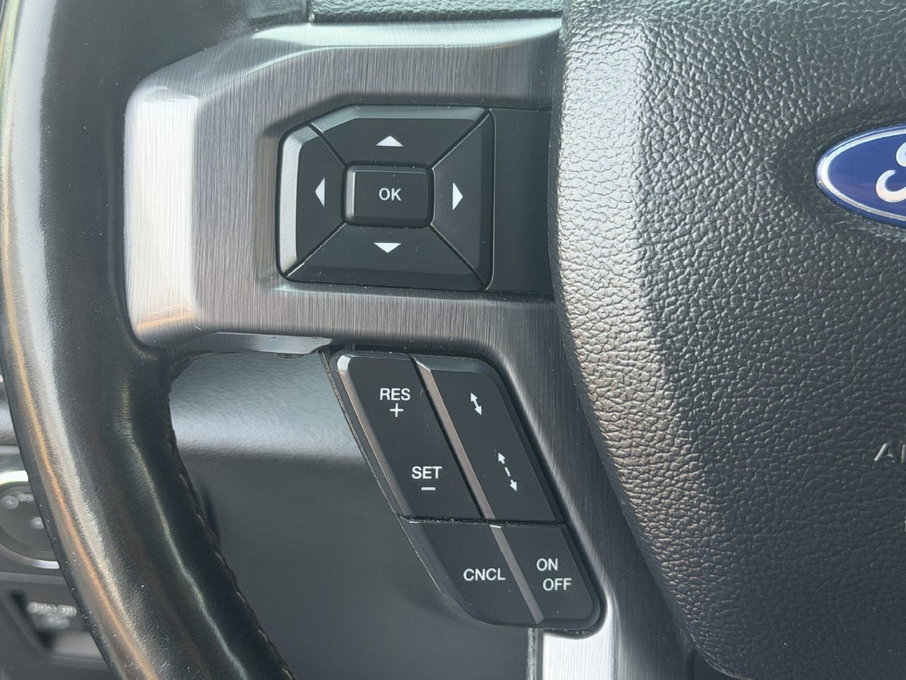 Used 2021 Ford Expedition Platinum AWD/4WD image 9