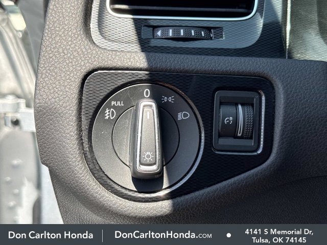 Used 2017 Volkswagen GTI S FWD image 23