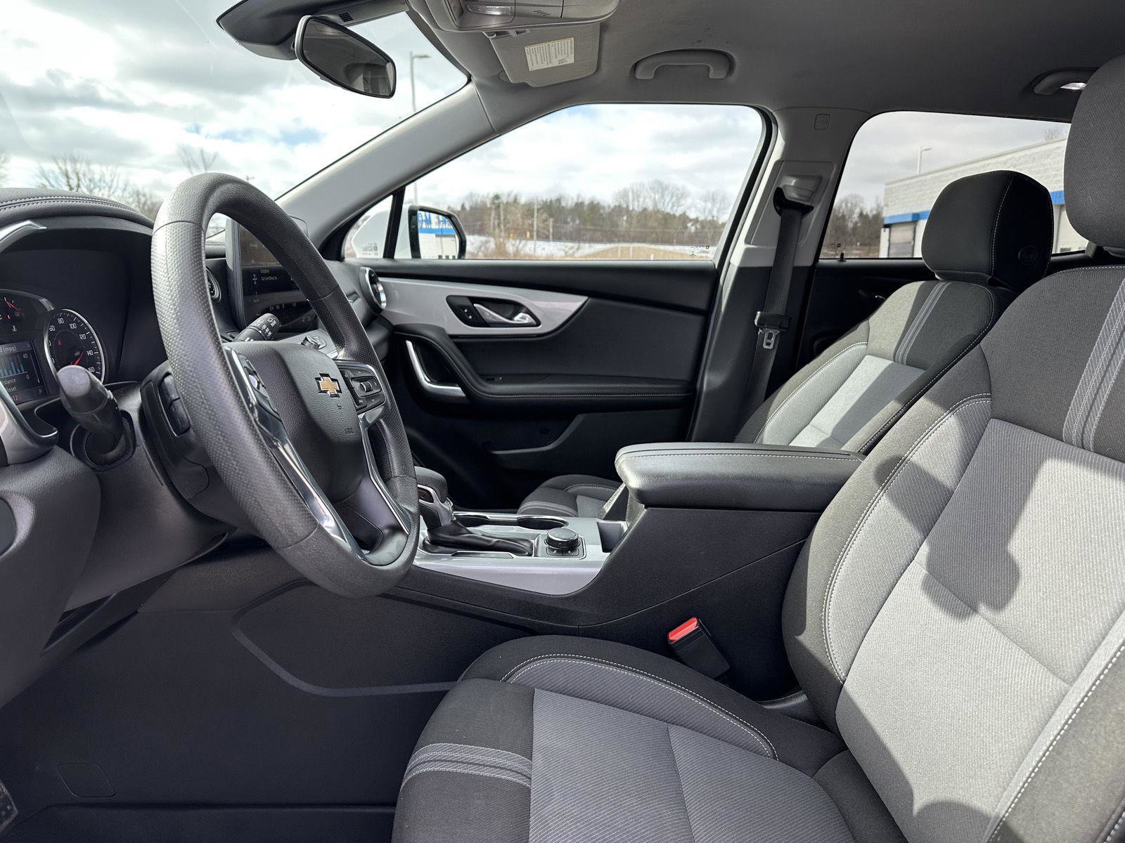 Used 2023 Chevrolet Blazer LT w/ Driver Confidence Package image 14