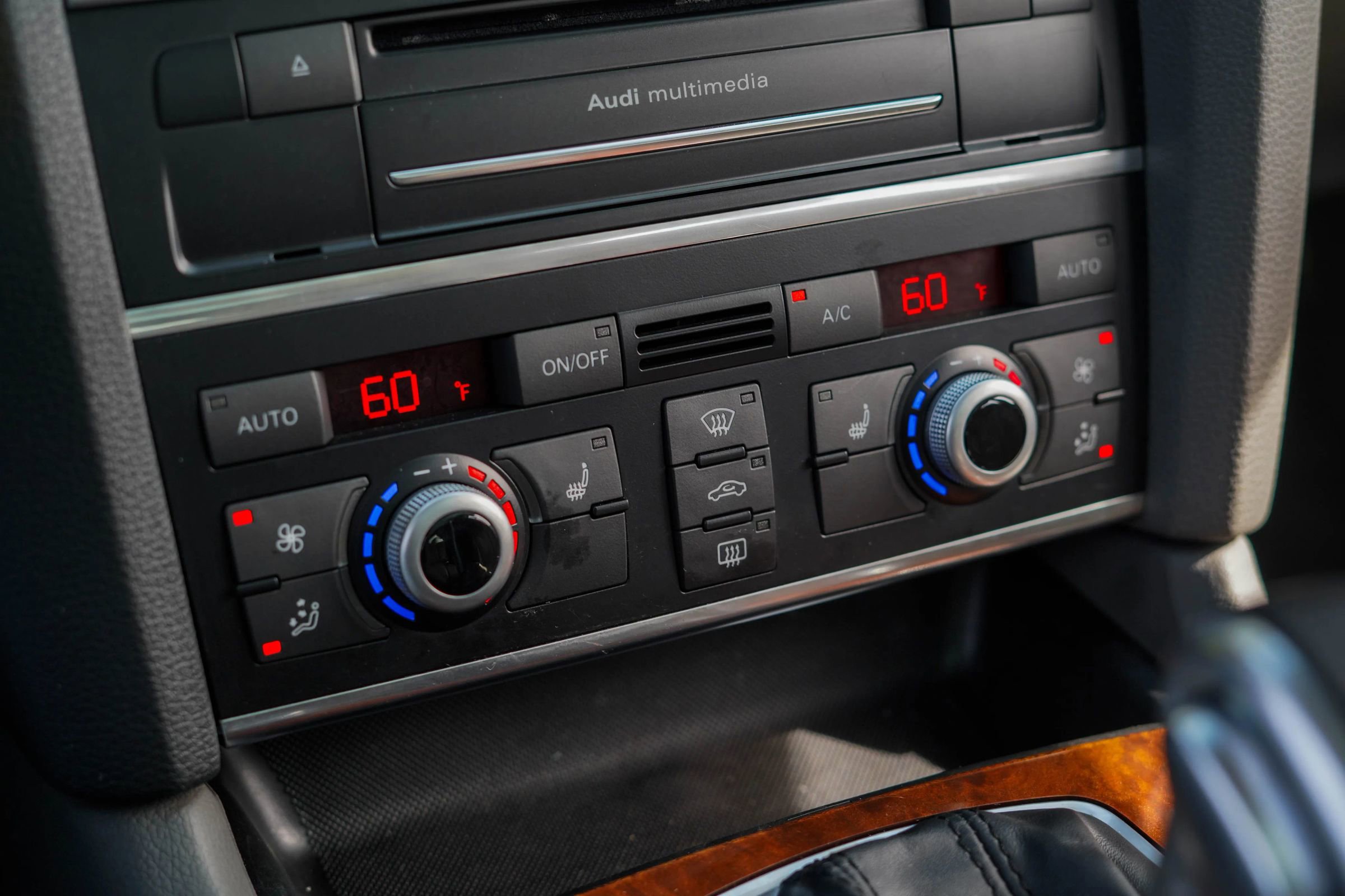 Used 2015 Audi Q7 TDI Premium Plus w/ Premium Plus Package image 25