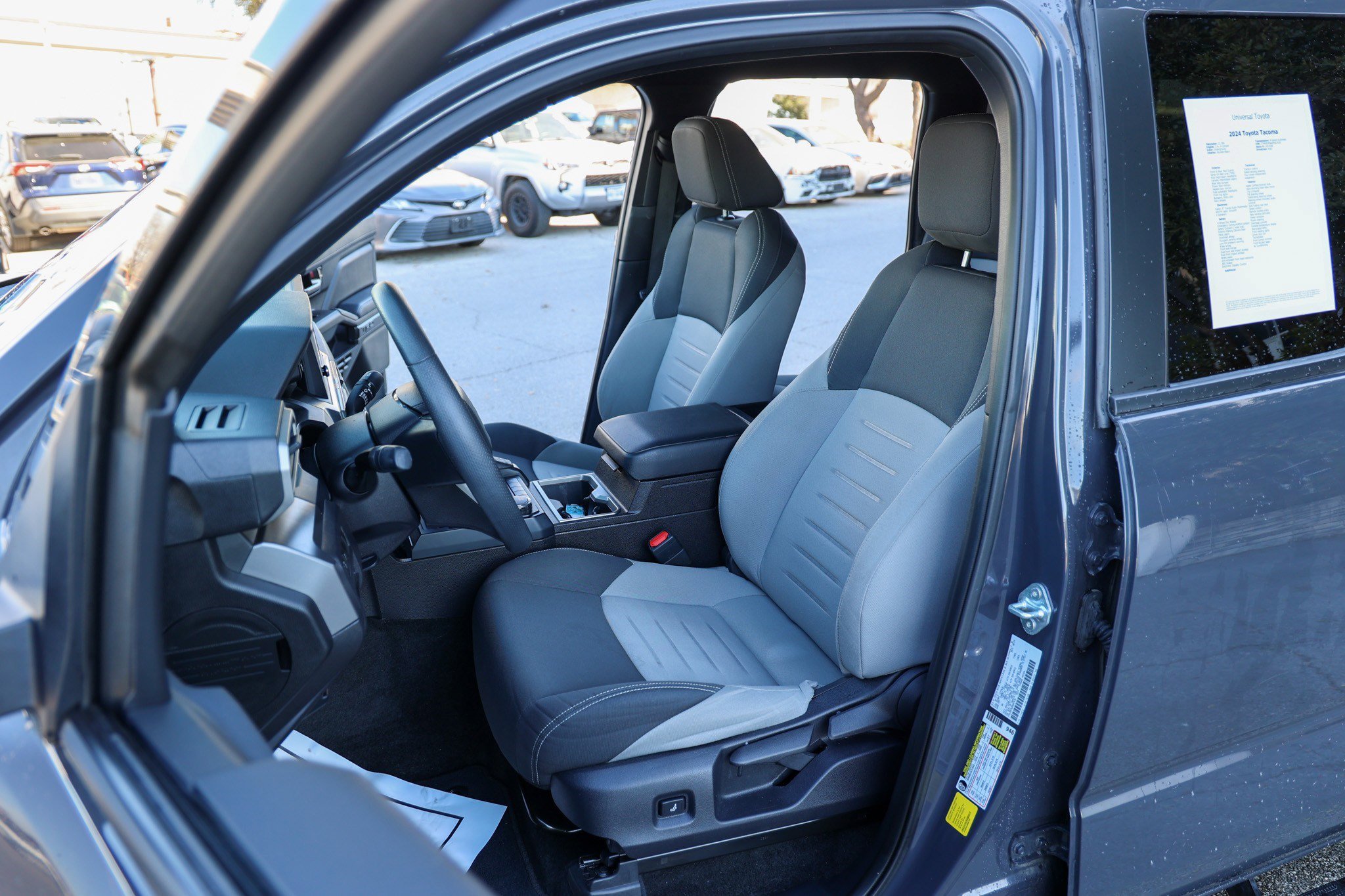 Used 2024 Toyota Tacoma TRD Sport image 35