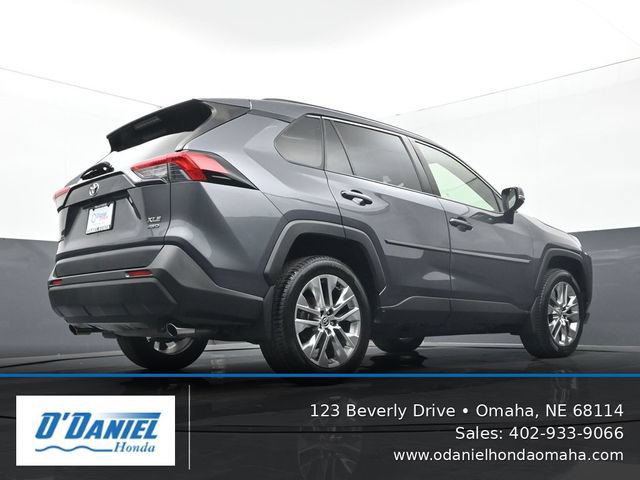 Used 2020 Toyota RAV4 XLE Premium AWD/4WD image 12