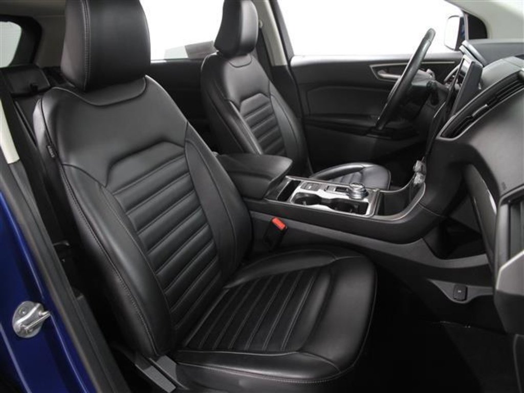 Used 2023 Ford Edge SEL image 14