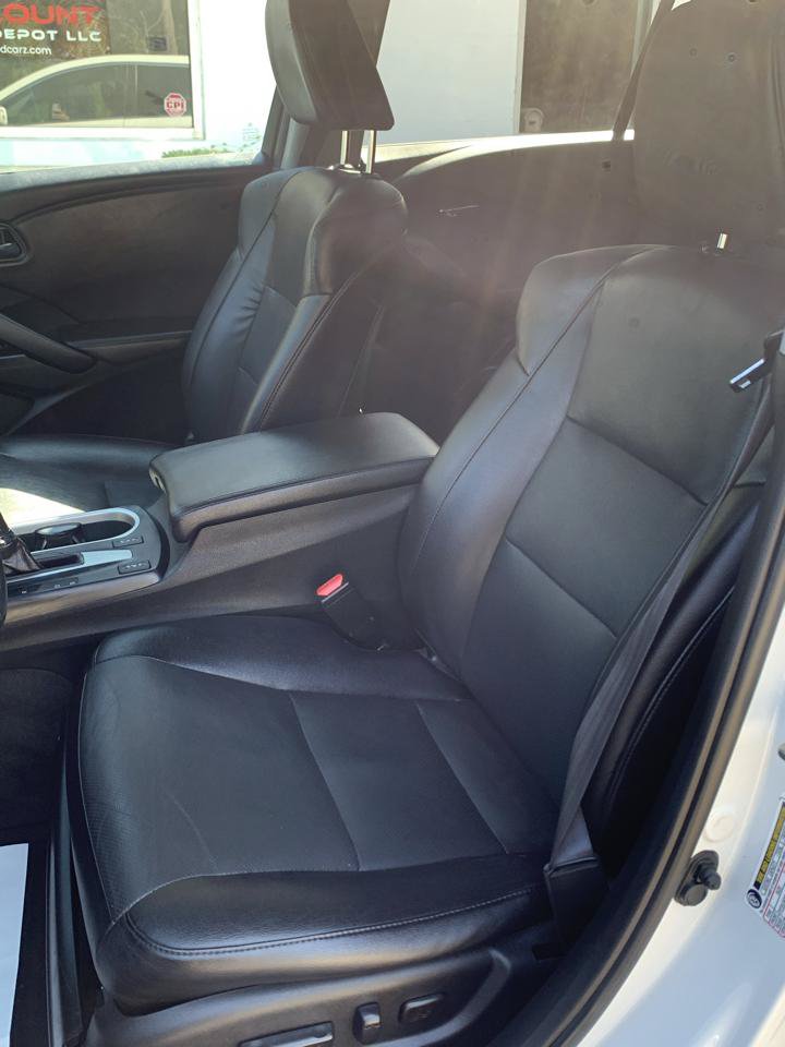 Used 2017 Acura RDX w/ Technology Package FWD image 7