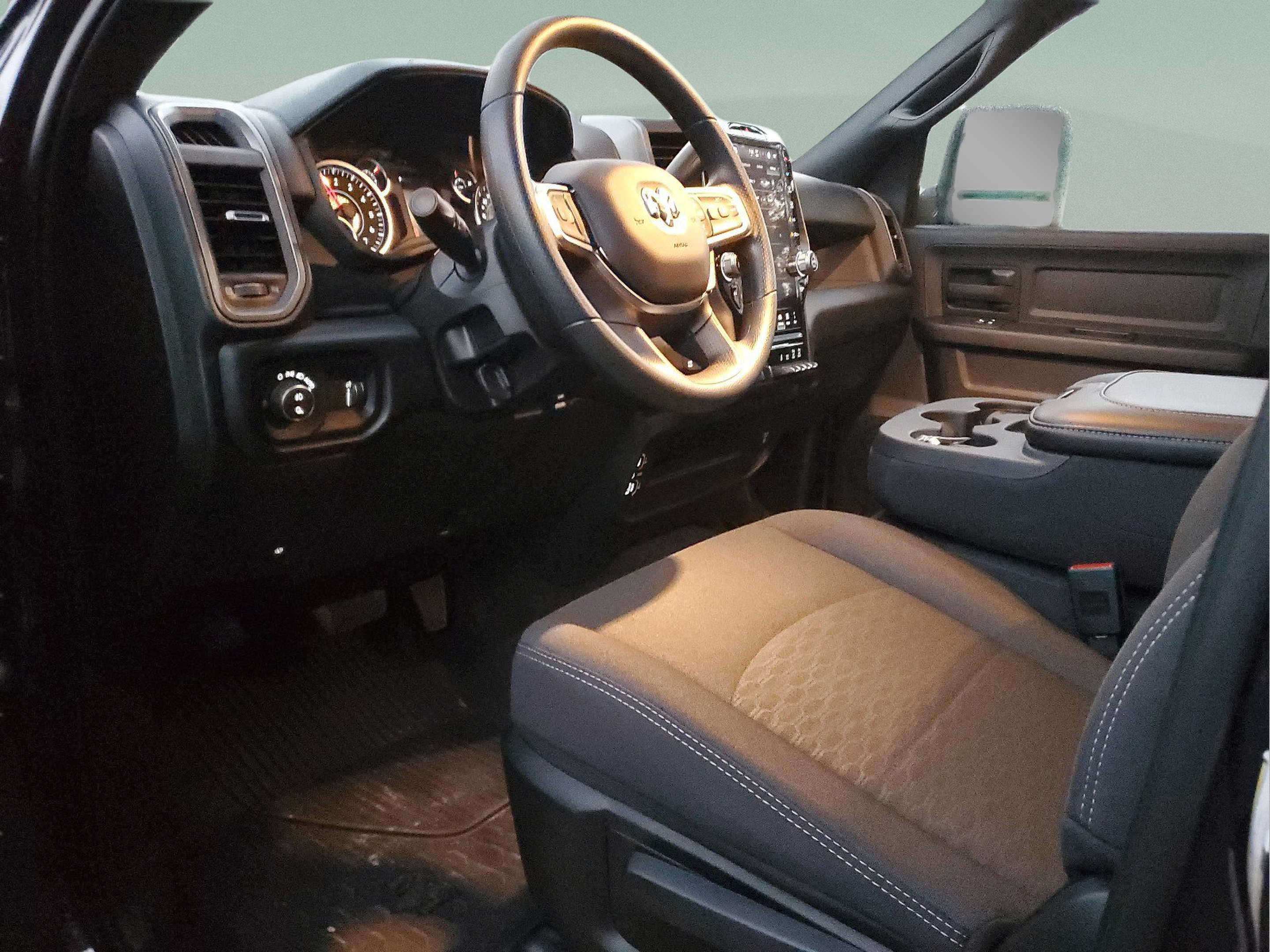 Used 2025 RAM 2500 Tradesman AWD/4WD image 16