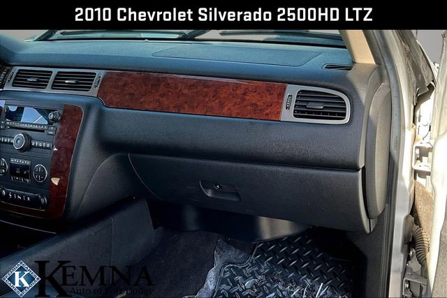 Used 2010 Chevrolet Silverado 2500 LTZ w/ Convenience Package image 29
