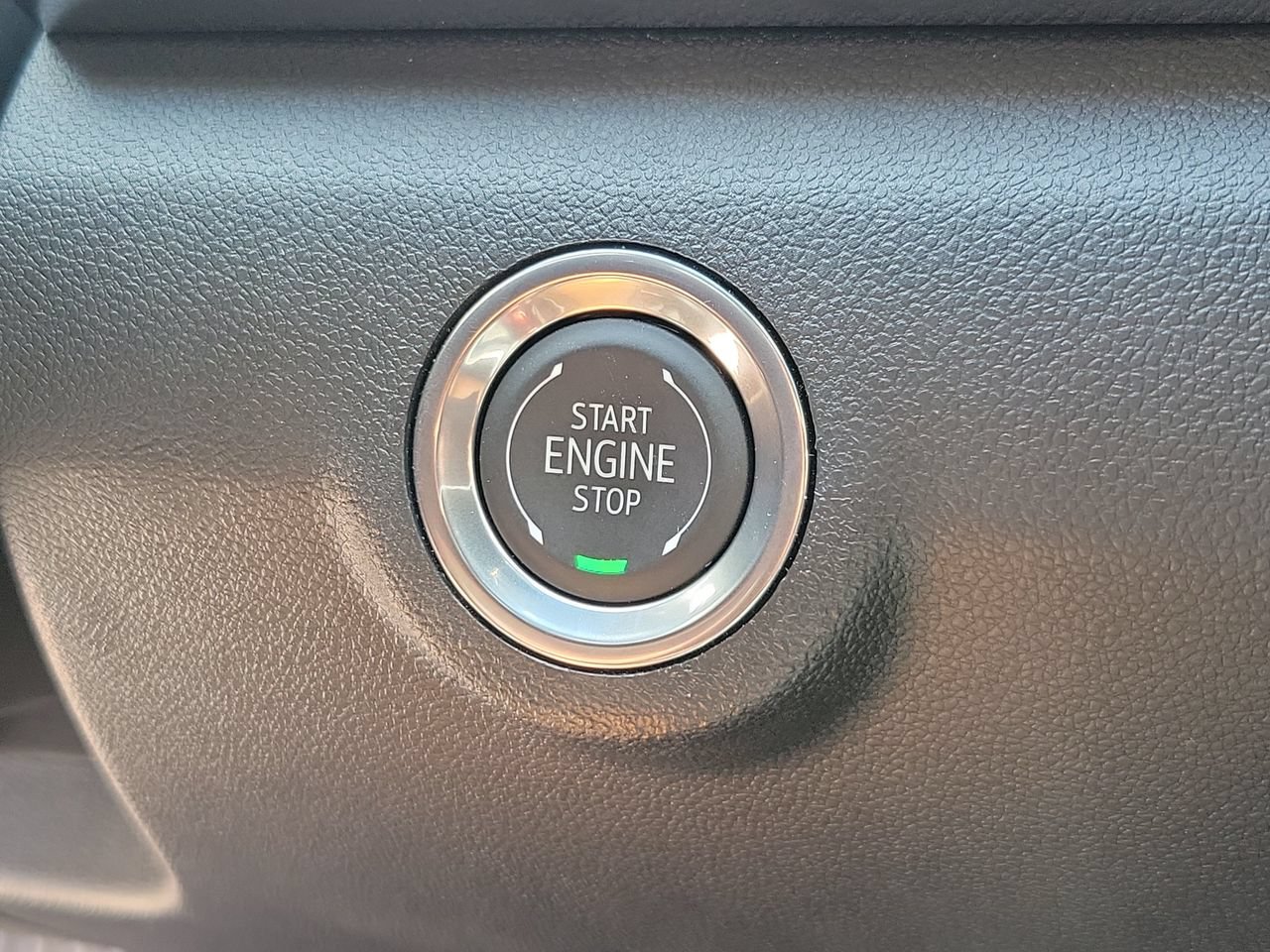 Used 2026 GMC Terrain Elevation FWD image 28