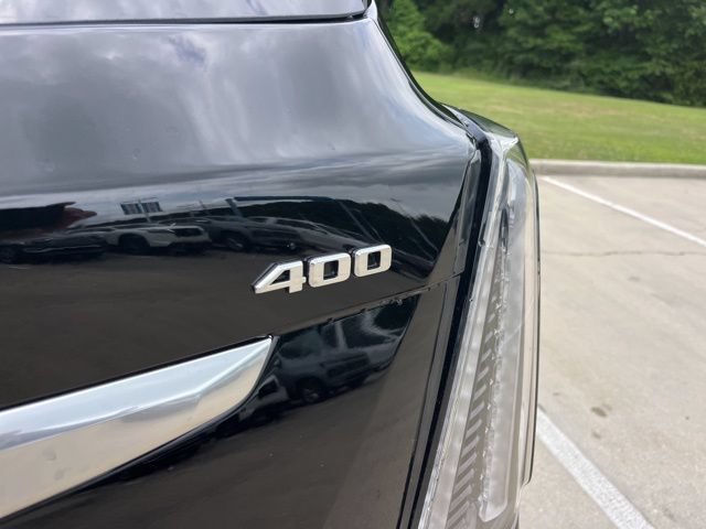 New 2026 Cadillac XT5 Sportv w/ LPO, Floor Liner Package AWD/4WD image 8