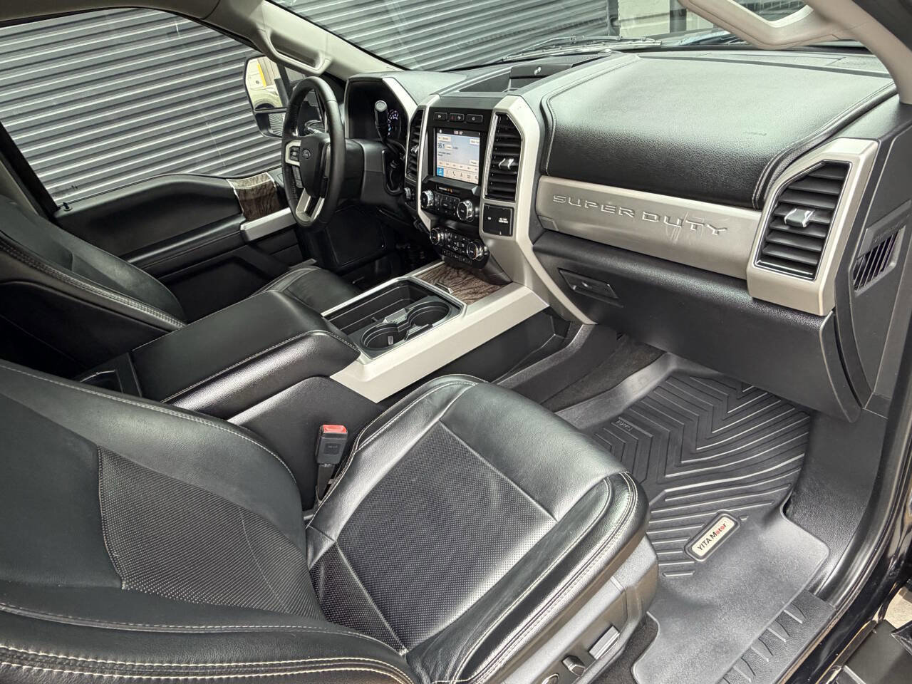 Used 2019 Ford F250 Lariat w/ Lariat Ultimate Package AWD/4WD image 19