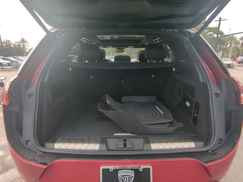 Used 2023 Land Rover Range Rover Sport SE Dynamic image 25