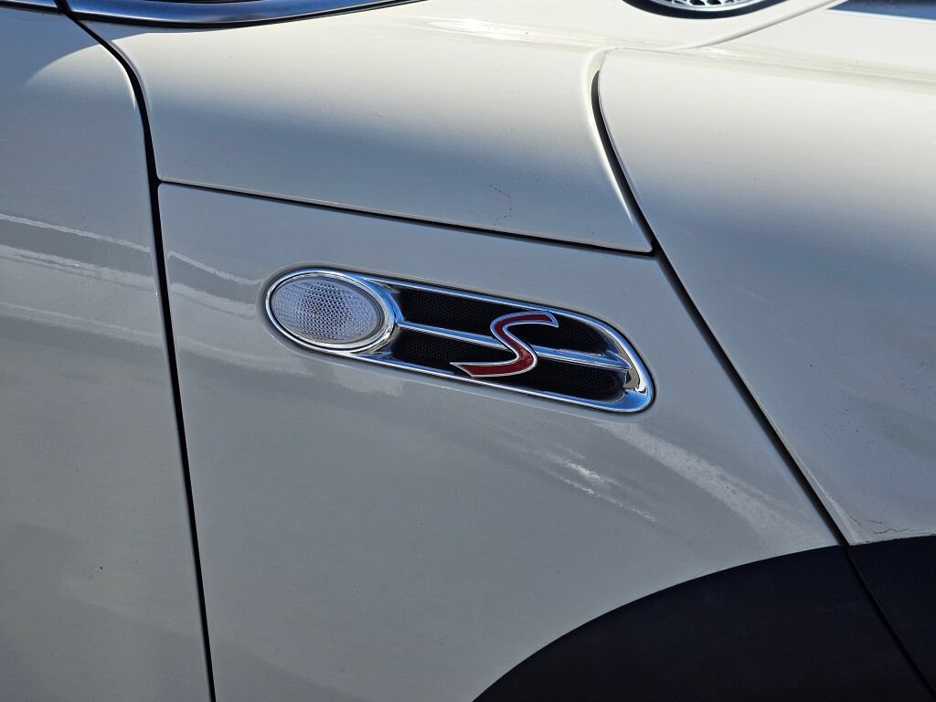 Used 2005 MINI Cooper S FWD image 10