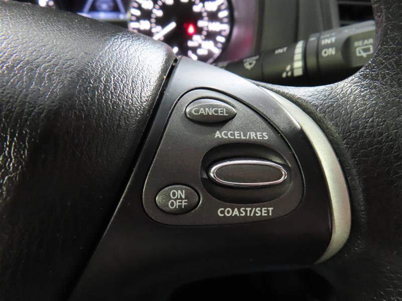 Used 2019 Nissan Pathfinder S AWD/4WD image 21